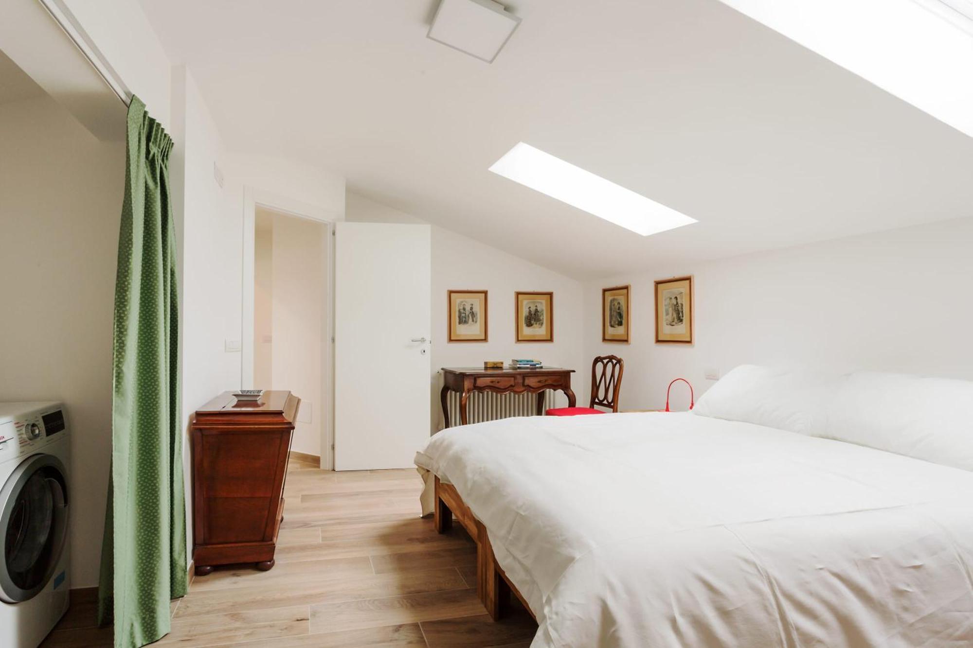 Ferienwohnung Amazing Flat With Big Terrace And Private Car Park Verona Exterior foto